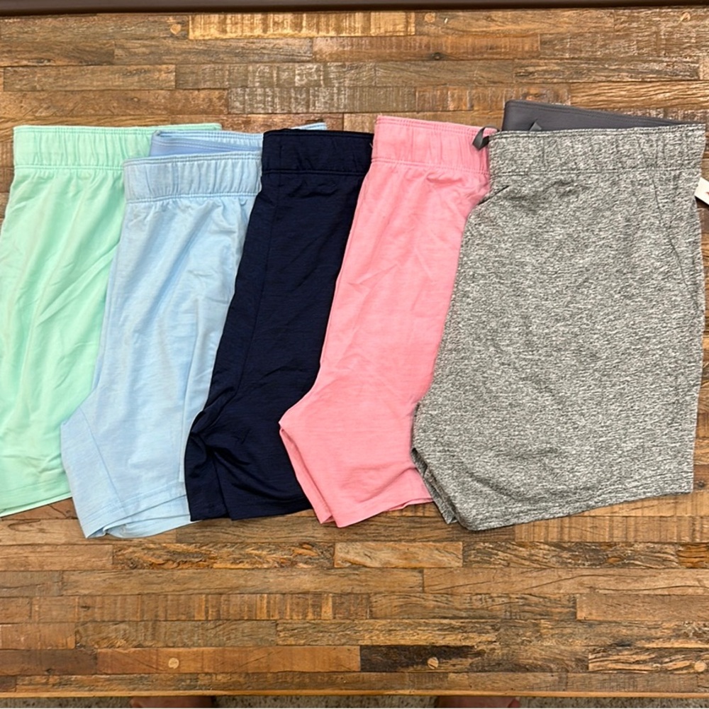 5 Pack: Multi-Colored Women’s Athletic Shorts. Sweat-wicking with zipper pockets